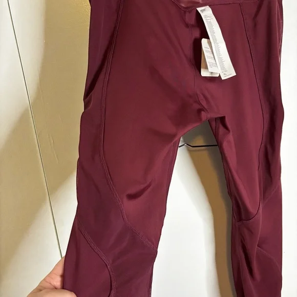 Fabletics Motion365+ Contour High-Waisted Legging in Merlot - Picture 8 of 16